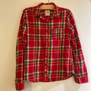 Hollister Red Plaid Button Down Fitted Flannel
